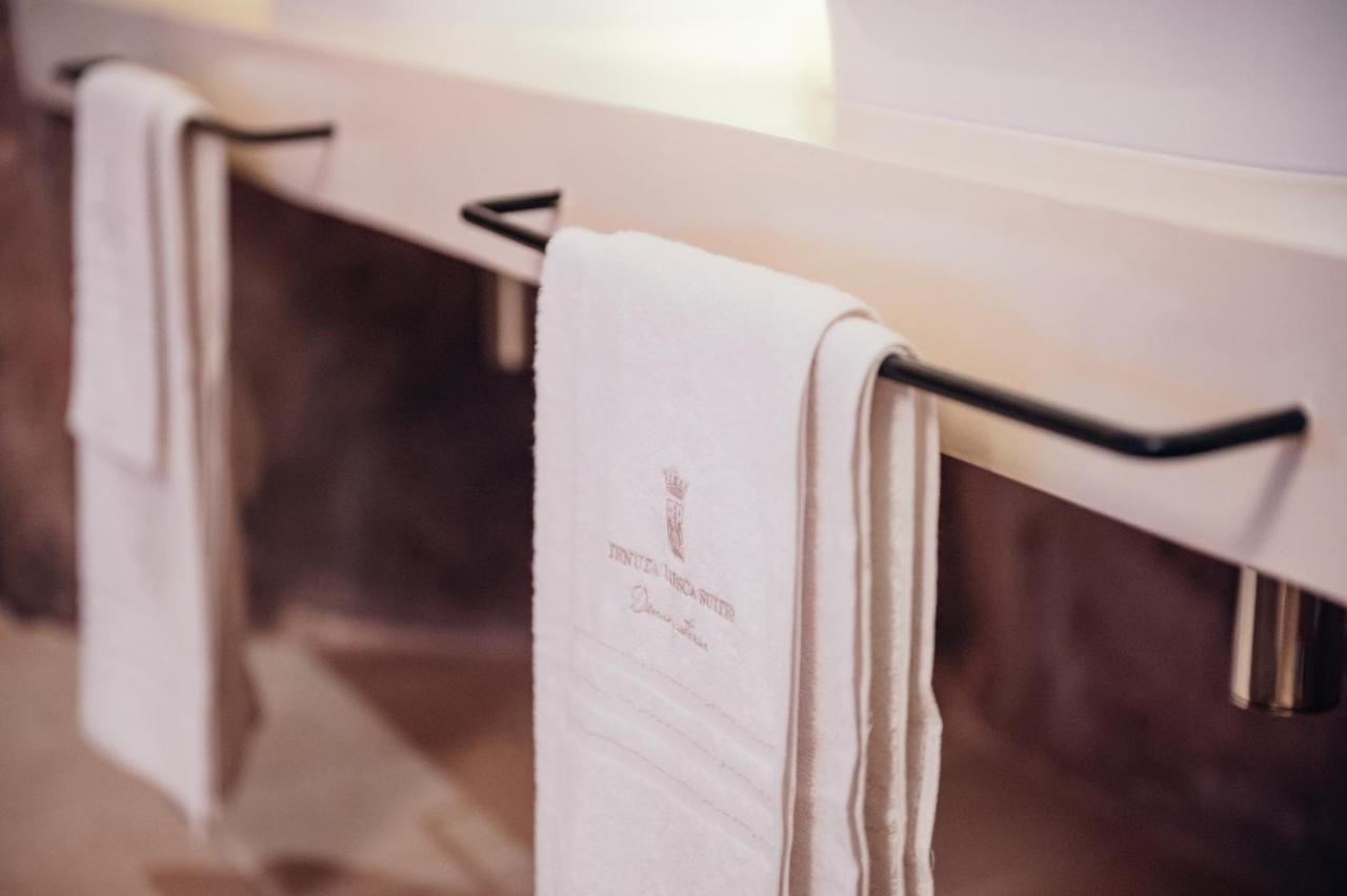 Tenuta Tresca Suites - Dimora Storica San Cassiano  Ngoại thất bức ảnh